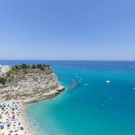 Alice Feriehus Capo Vaticano