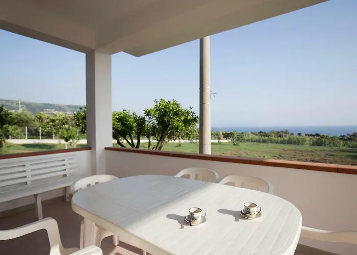 Alice * Capo Vaticano